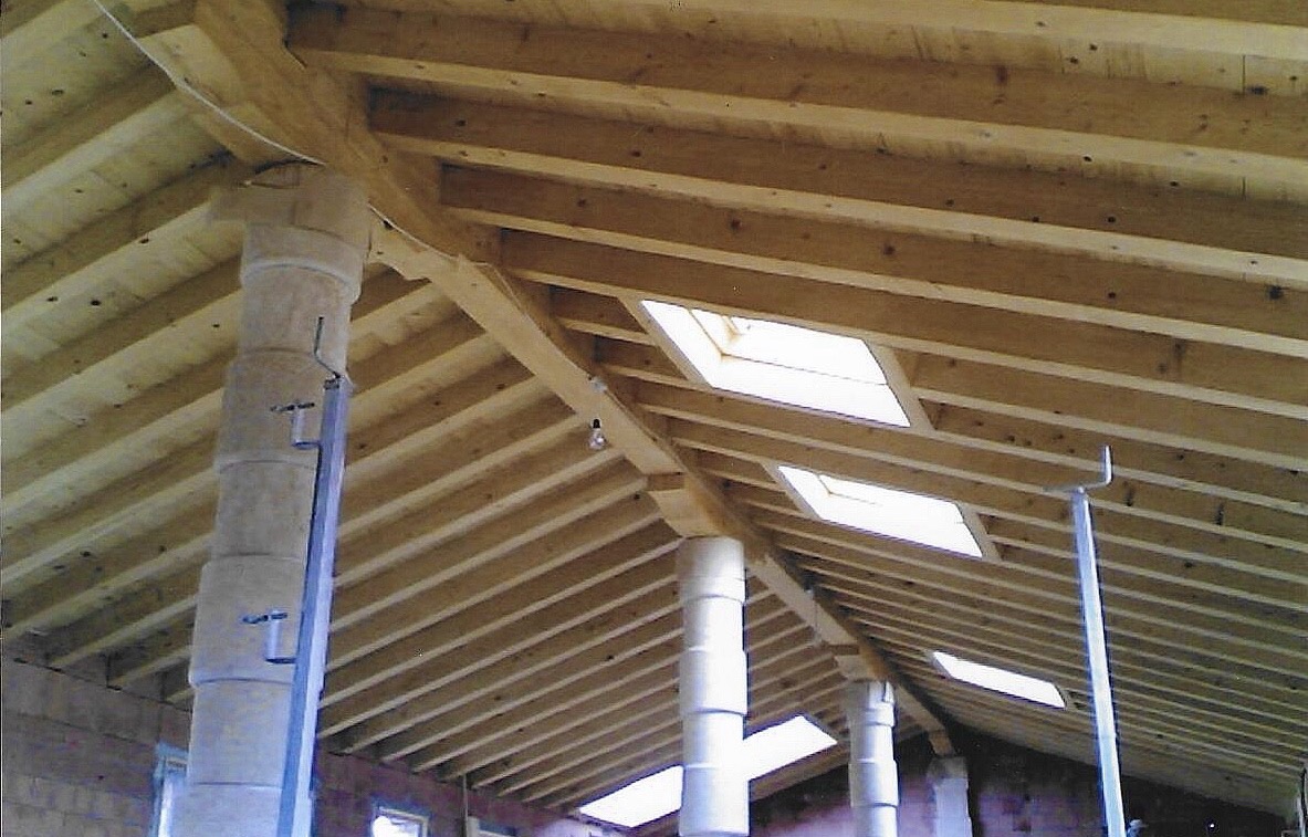 Tetto in legno realizzato da Papaj